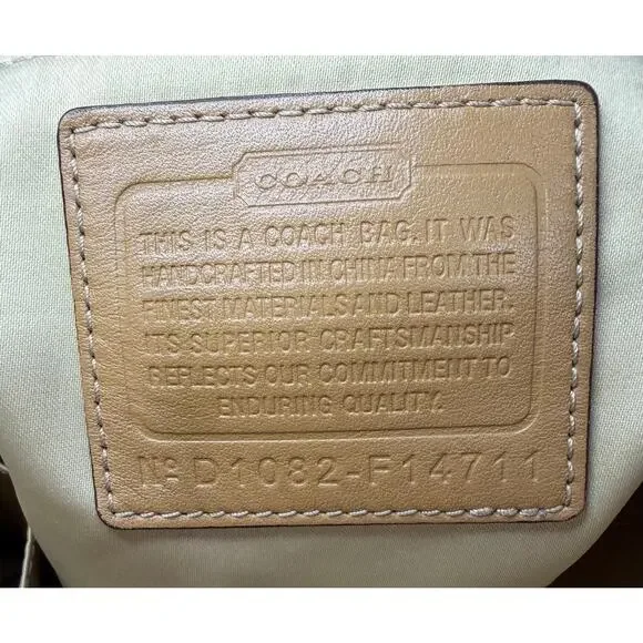 Y2K Coach F14711 Zoe Signature Optic Convertible Hobo Bag & Wristlet - Picture 15 of 16